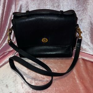 Vintage 1980’s coach court bag. Made in USA. Navy blue.